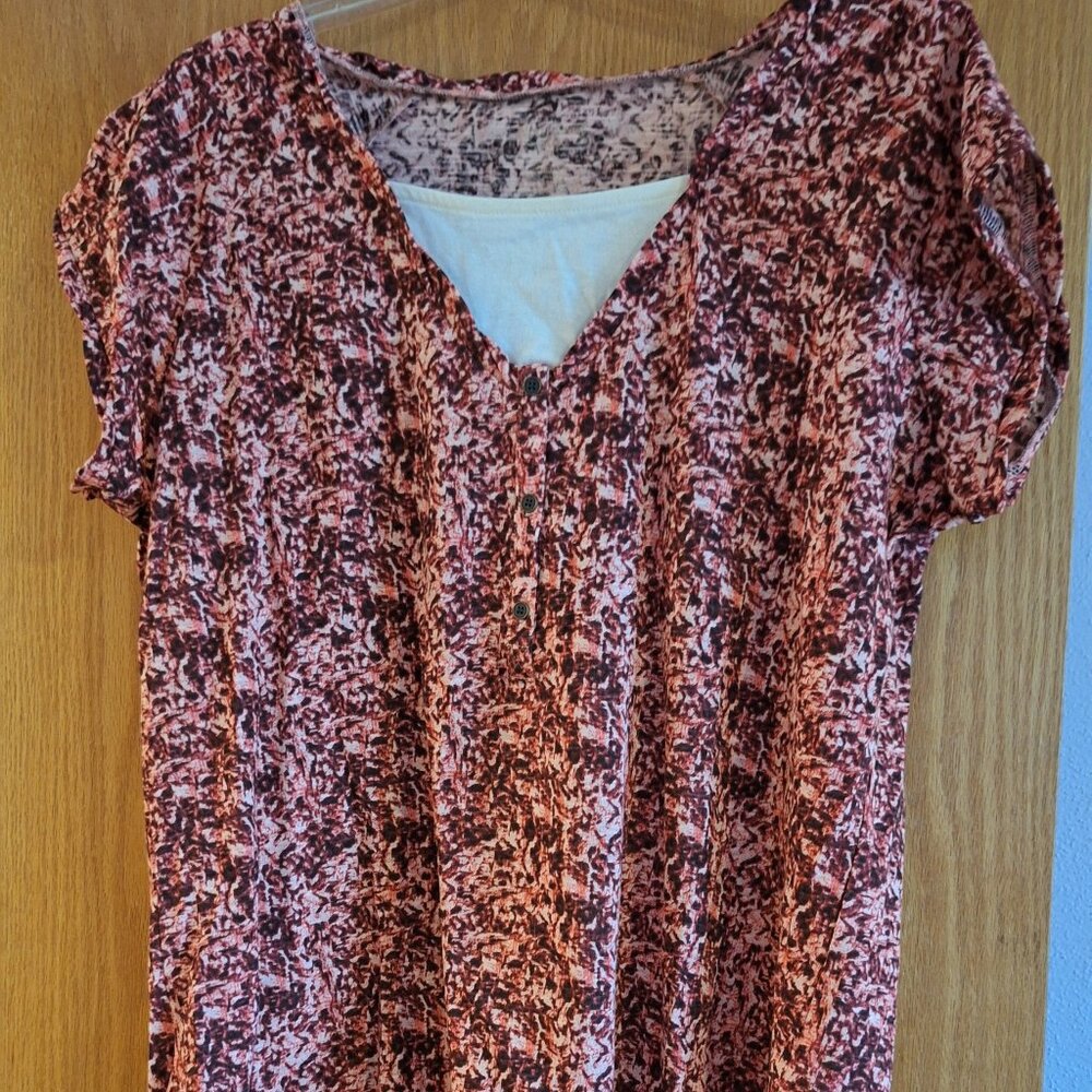 Woman's Short Sleeve Summer Top